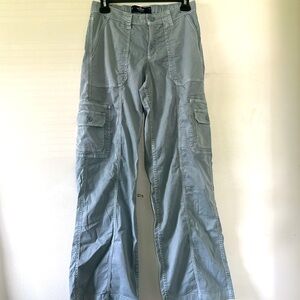 Hollister Low Rise 4 Pocket Cargo Stretch